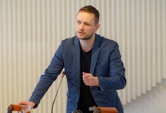 皇冠信用最新地址_“美国要把在亚太对付中国那套皇冠信用最新地址，炮制到格陵兰岛，不过…”