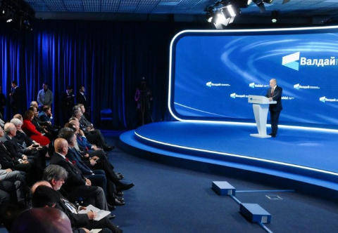 皇冠信用網开户_德国总理承认：西方“民主”以前被世界仰望、效仿皇冠信用網开户，现在正失去吸引力