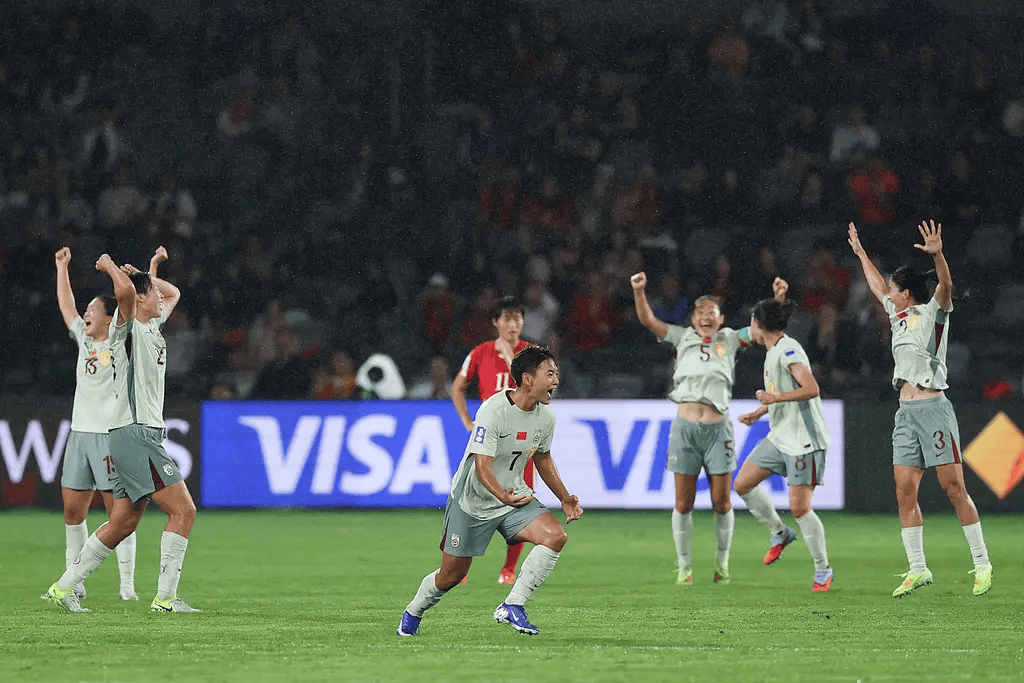 足球平台代理合作 _亚洲杯-陈巧珠王霜破门 中国女足2-1逆转朝鲜夺小组第一